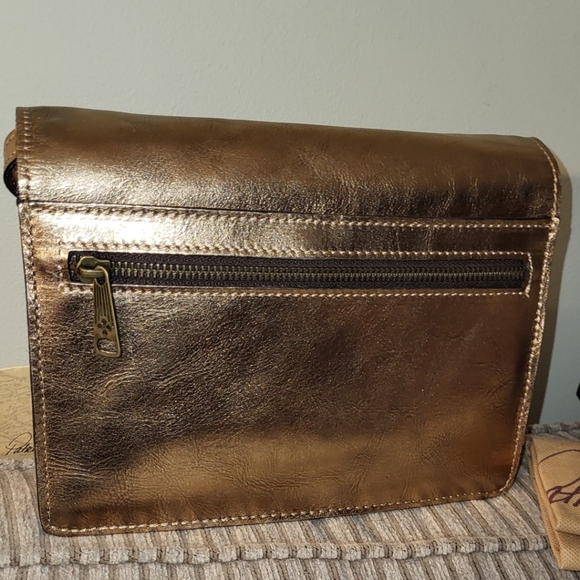💝Patricia Nash Set- Locri Crossbody & Cassis Wallet in Vintage Antique Metallic - Picture 4 of 15